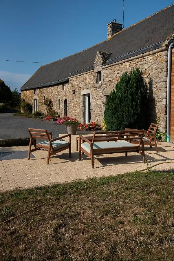 Bed and Breakfast La Longere D'Helene Lauzach 0*,