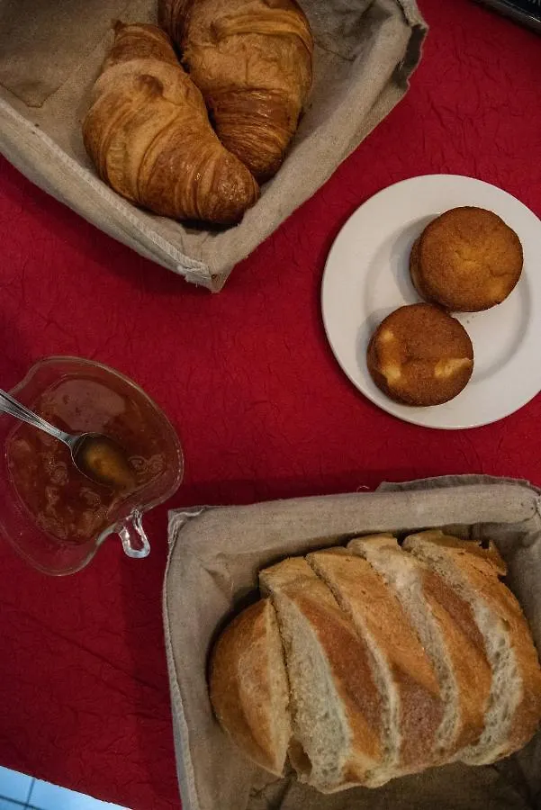 Bed and Breakfast La Longere D'Helene Lauzach 0*,  Francia
